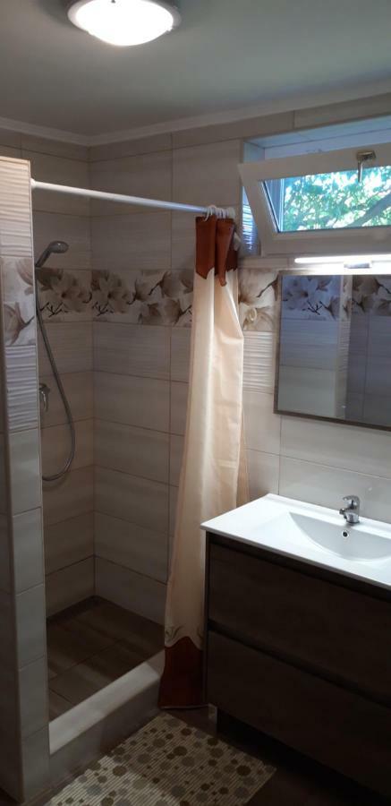 Eszter Apartment